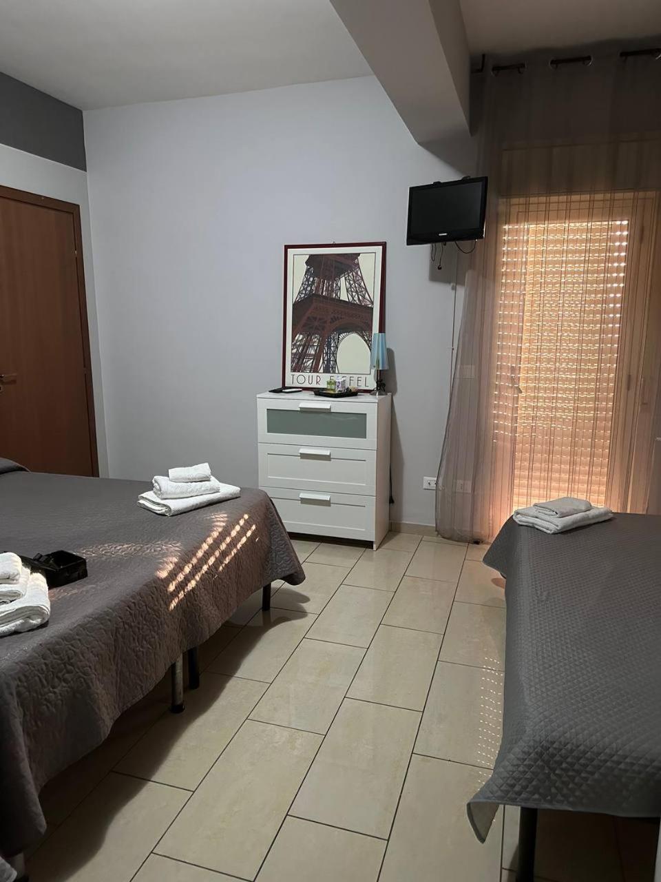B&B Emmanuel Реджо-ди-Калабрия Экстерьер фото